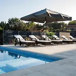 Rita Pool&spa Alloggio in famiglia *