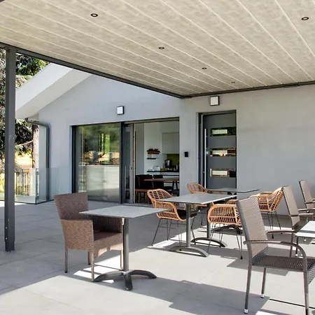 Rita Pool & * マスカルチーア