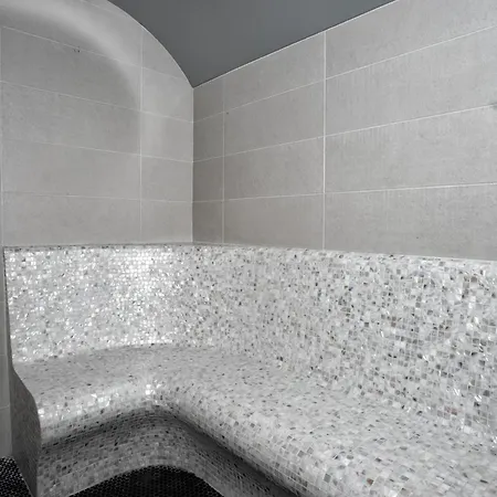 Rita Pool & * マスカルチーア