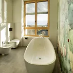 Rita Pool & Homestay