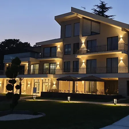 Homestay Rita Pool &