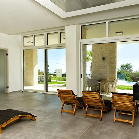 Homestay Rita Pool &