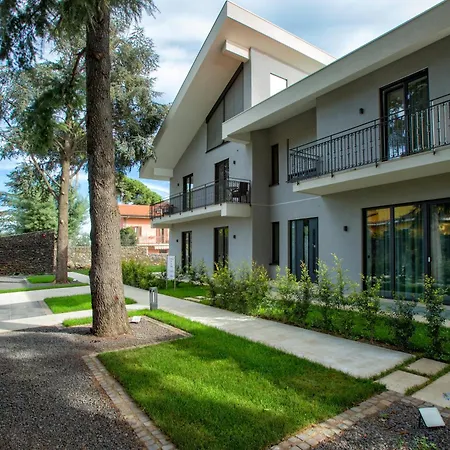 Rita Pool & Homestay Mascalucia