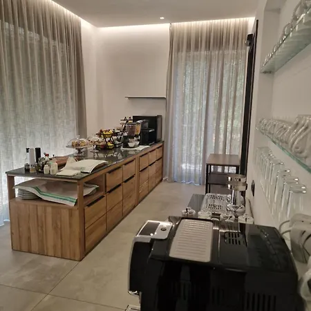 Homestay Rita Pool & *