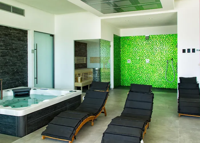 Rita Pool & * Mascalucia