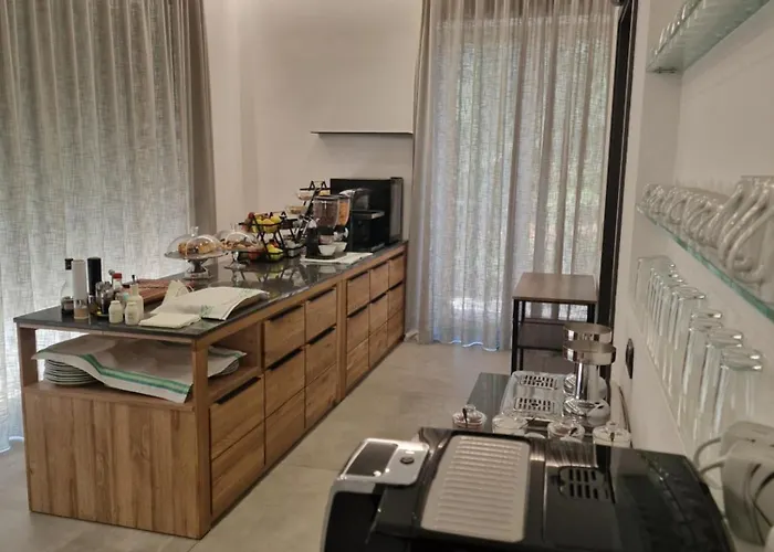 Homestay Rita Pool & *